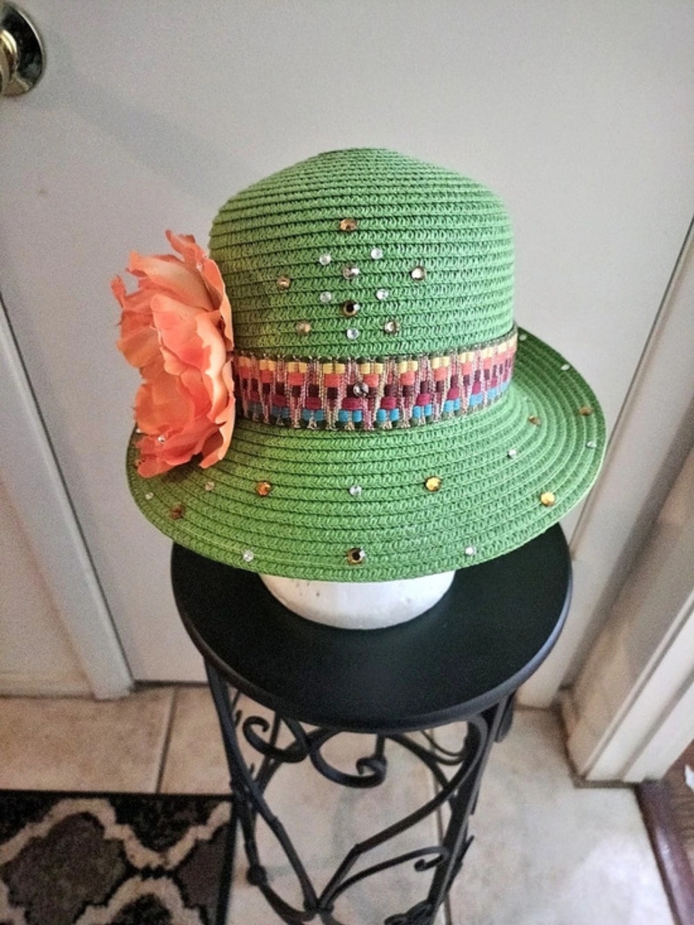 Green multicolor crystal Embellished Floral Hat
